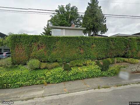 8Th, KIRKLAND, WA 98033