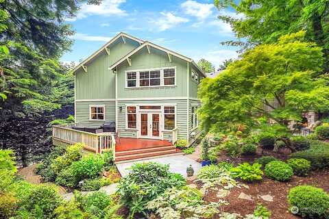 45Th, SEATTLE, WA 98136