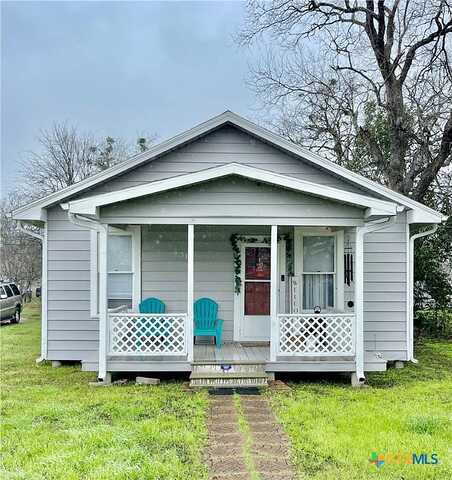Clayton, CUERO, TX 77954
