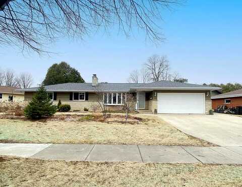 Chateau, GREEN BAY, WI 54304