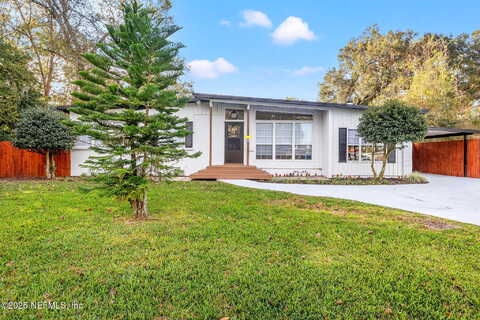 Delor, JACKSONVILLE, FL 32223