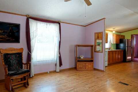 Apple, MEDFORD, WI 54451