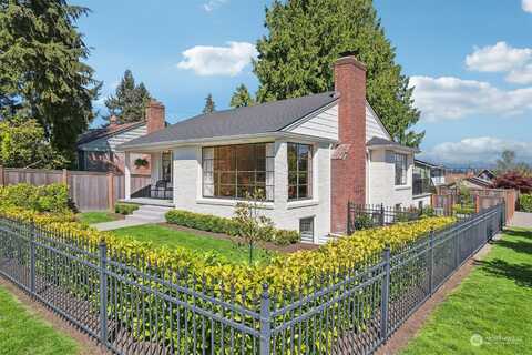 Evanston, SEATTLE, WA 98133
