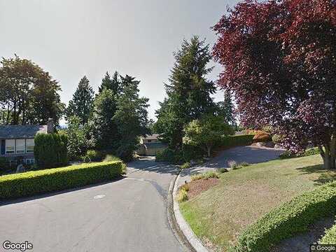 105Th, KIRKLAND, WA 98033