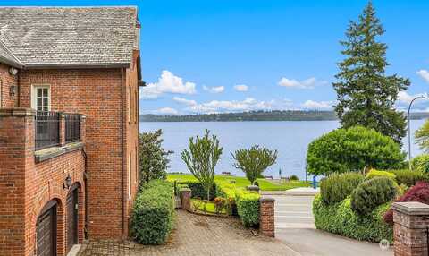 Lake Washington, KIRKLAND, WA 98033