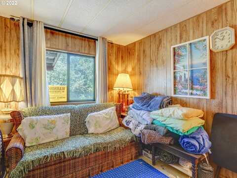 R, OCEAN PARK, WA 98640