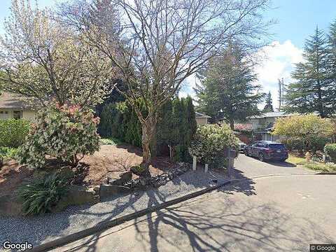 68Th, BELLEVUE, WA 98006