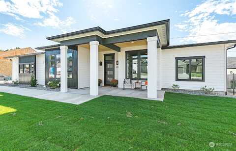 Newport, EAST WENATCHEE, WA 98802