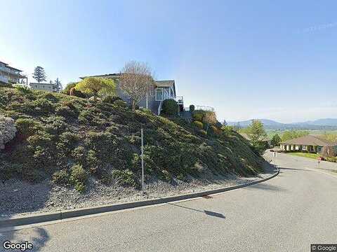 Tinas Coma, BURLINGTON, WA 98233