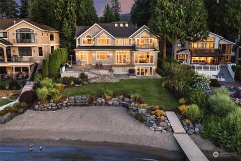 42Nd, ISSAQUAH, WA 98027