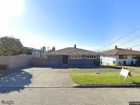 56Th, SEATTLE, WA 98116