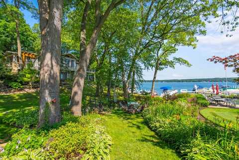 Beach, LAKE GENEVA, WI 53147