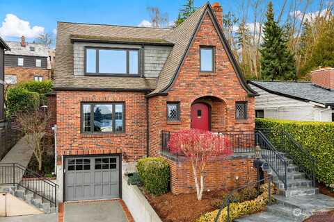 55Th, SEATTLE, WA 98105