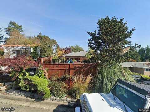 9Th, BURIEN, WA 98166