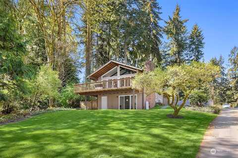 Ferncliff, BAINBRIDGE ISLAND, WA 98110