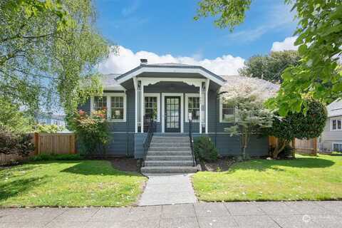 82Nd, SEATTLE, WA 98103