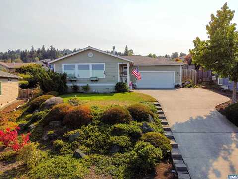 Opal, SEQUIM, WA 98382