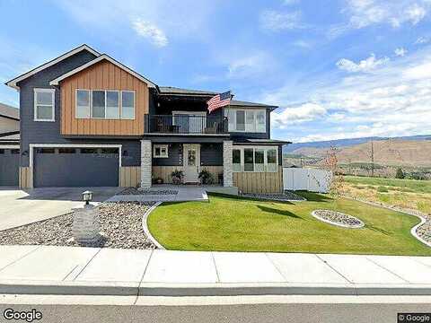 7Th, EAST WENATCHEE, WA 98802