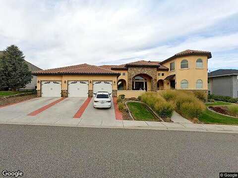 Allenwhite, RICHLAND, WA 99352