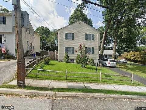 Broadway, SECANE, PA 19018