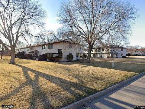 Maplebrook, MINNEAPOLIS, MN 55445