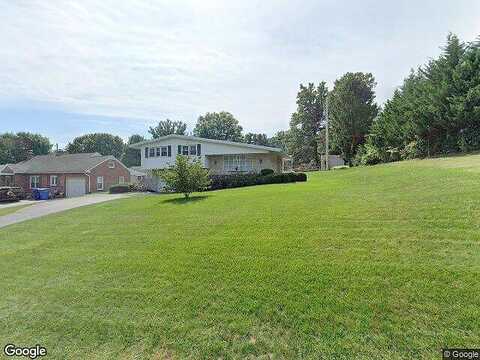 Main, DALLASTOWN, PA 17313