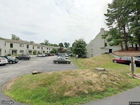 Summit House, WEST CHESTER, PA 19382
