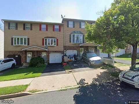 Fenwick, ALLENTOWN, PA 18109