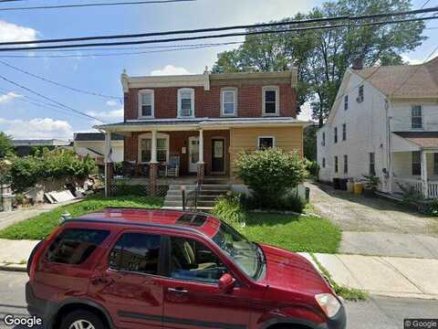 Holland, ARDMORE, PA 19003