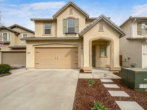 Lue, CARMICHAEL, CA 95608
