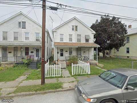 Pine, HANOVER, PA 17331