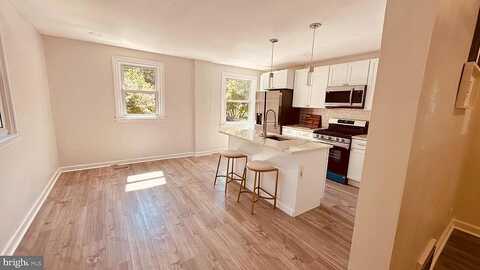 Marshall, DREXEL HILL, PA 19026