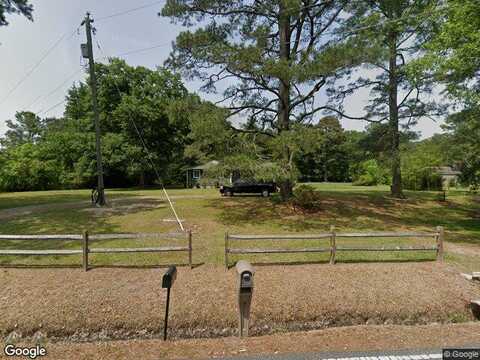 Douglas, CHESAPEAKE, VA 23322