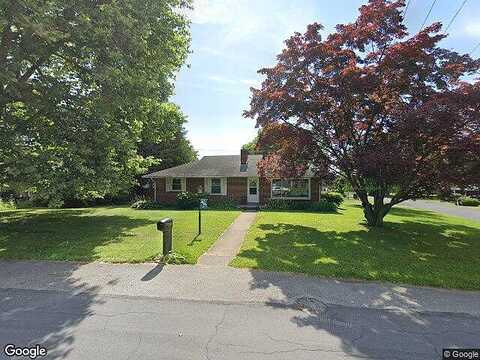 Russell, YORK, PA 17402