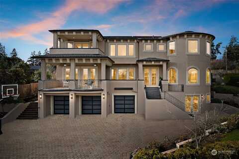 98Th, BELLEVUE, WA 98004