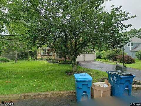 Hillendale, PERKASIE, PA 18944