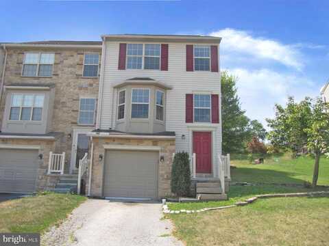 Zachary, HANOVER, PA 17331