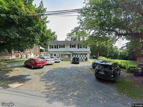 Oakwood, EASTON, PA 18045