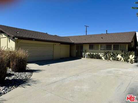 Variel, CANOGA PARK, CA 91304