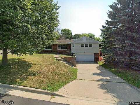 Prior, SAINT PAUL, MN 55116