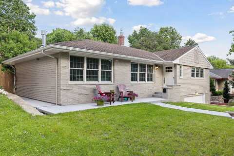 Prior, SAINT PAUL, MN 55116