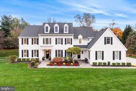Tyler, NEWTOWN SQUARE, PA 19073