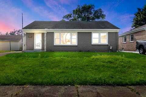 33Rd, MILWAUKEE, WI 53215