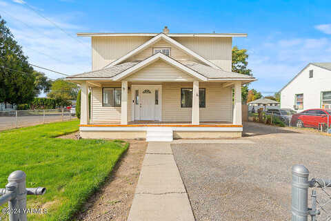 1St, YAKIMA, WA 98903