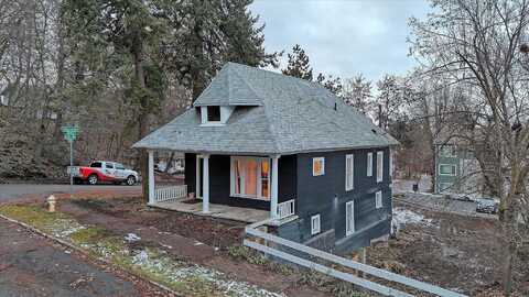 8Th, SPOKANE, WA 99202