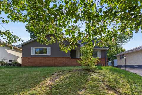 Kennard, SAINT PAUL, MN 55106