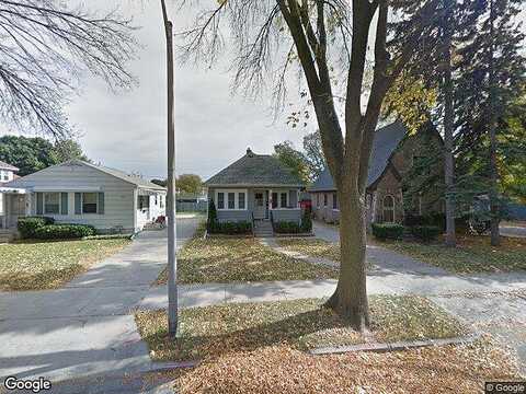 72Nd, MILWAUKEE, WI 53213