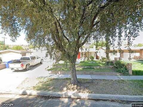 Four Oaks, CANYON COUNTRY, CA 91351