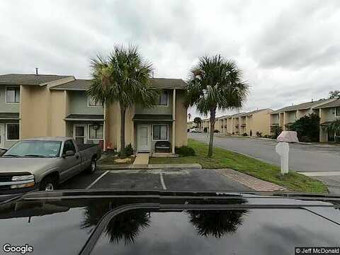Robin, PANAMA CITY BEACH, FL 32407
