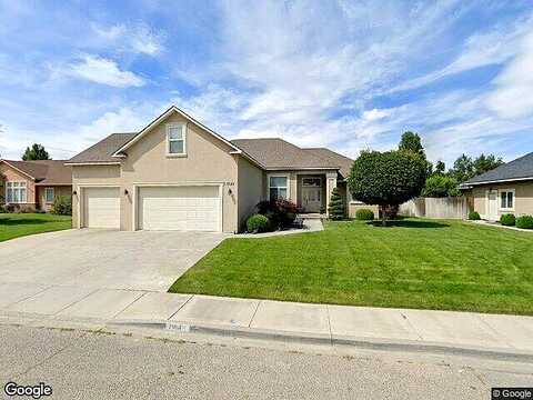 13Th, KENNEWICK, WA 99338